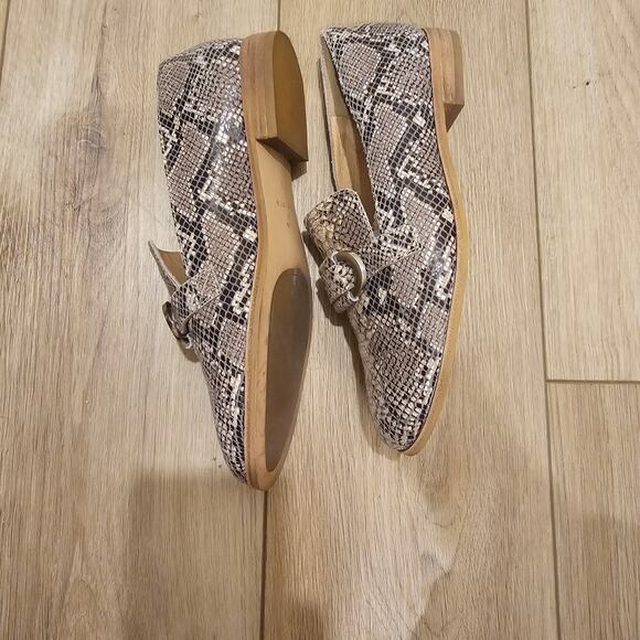 NWOT Corso Como Clarrah Leather Snake Print Loafer Size 7 - Picture 3 of 9